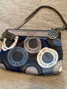 Coach Navy and Silver Circle Print Wristlet